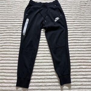 Nike Men's Black Jogger Pants S Zipper Pocket Fleece Cotton Polyester Activewear
